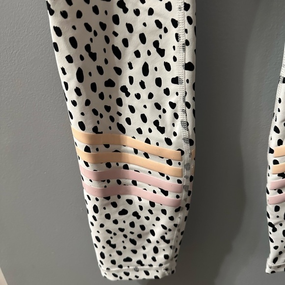 Sarah’s Day x Wildfox leggings - Picture 3 of 6